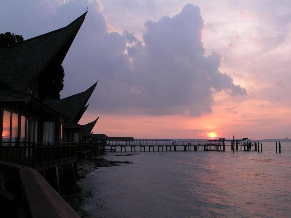 Batam View Beach Resort Nongsa Bagian luar foto